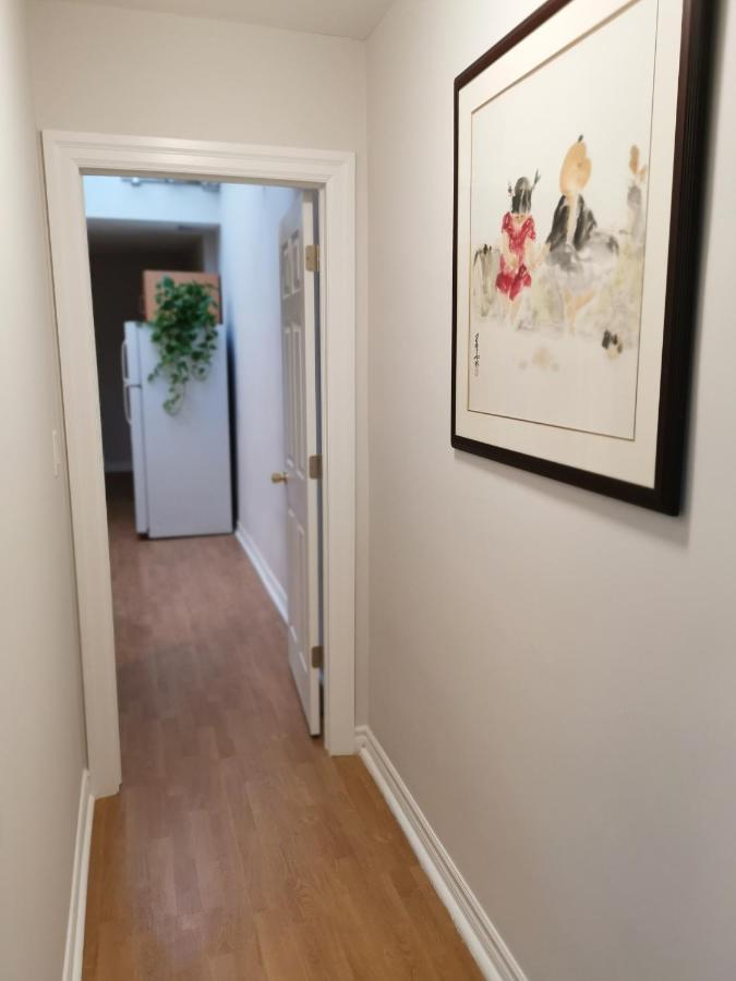 Ferienwohnung Cozy Private Rm Heart Of North York Free Parking Full Kitchen Close To Downtown Toronto Exterior foto